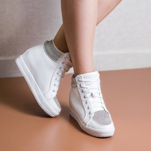 Sneakers albi cu sclipici